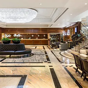 4* فندق Radisson Blu Hotel, London Heathrow